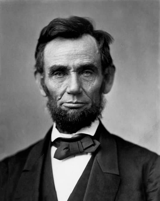 Abraham-Lincoln-photo